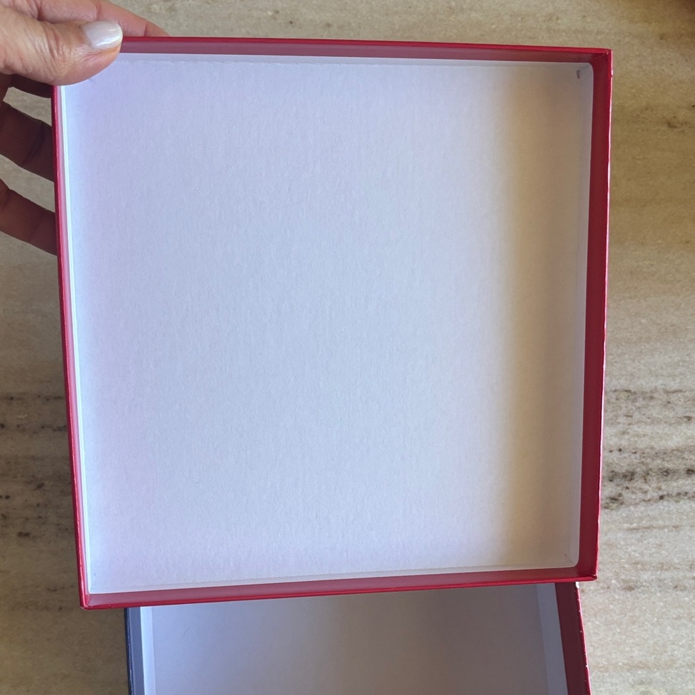 Hermes Red and White Decorative Box - Picture 7 of 7